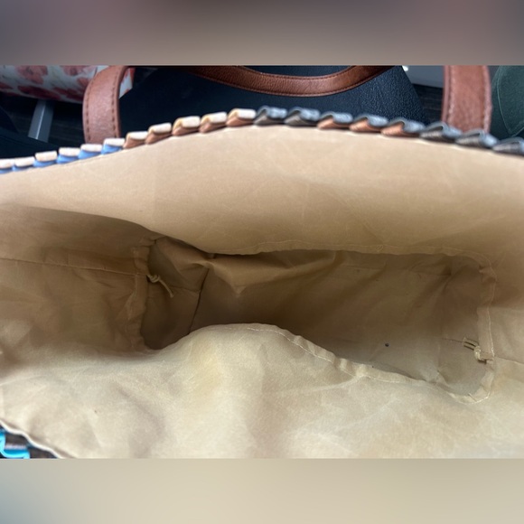 NWT! Poly Straw Tote, BLUE MULTI - Picture 4 of 5